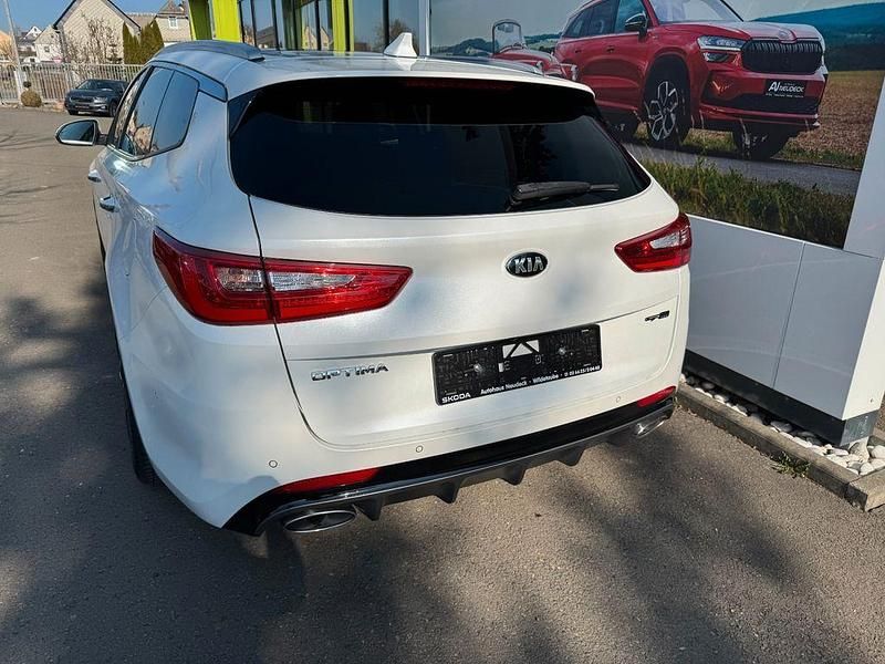 Gebraucht Kia Optima GT-Line 141 PS (103 kW) 2018 Weiß Kombi