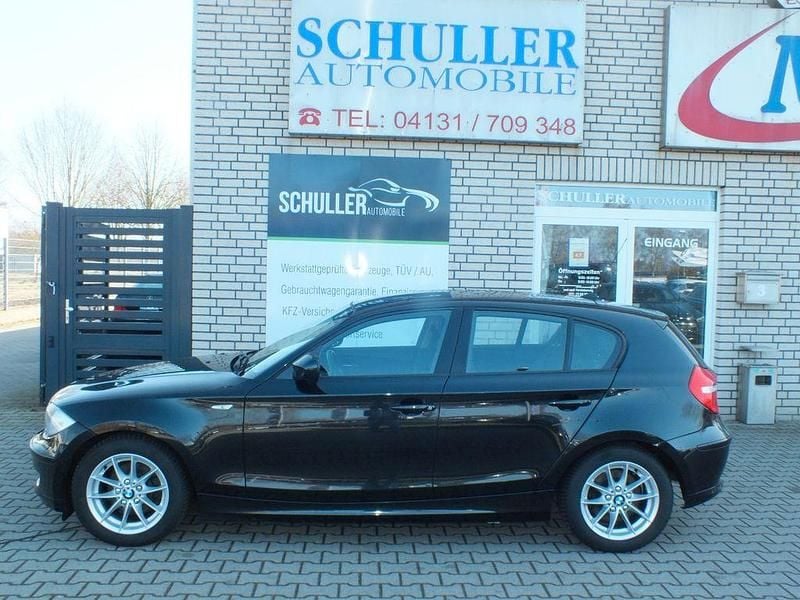 Gebraucht BMW 118 143 PS (105 kW) 2010 Schwarz Kleinwagen