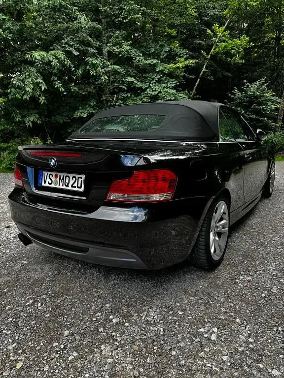 Gebraucht BMW 135 Cabriolet M Sport 306 PS (225 kW) 2009 Schwarz Cabrio