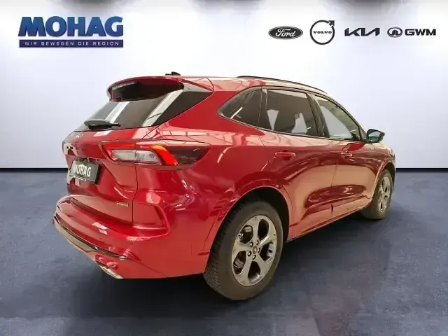 Gebraucht Ford Kuga ST 242 PS (177 kW) 2025 Rot SUV