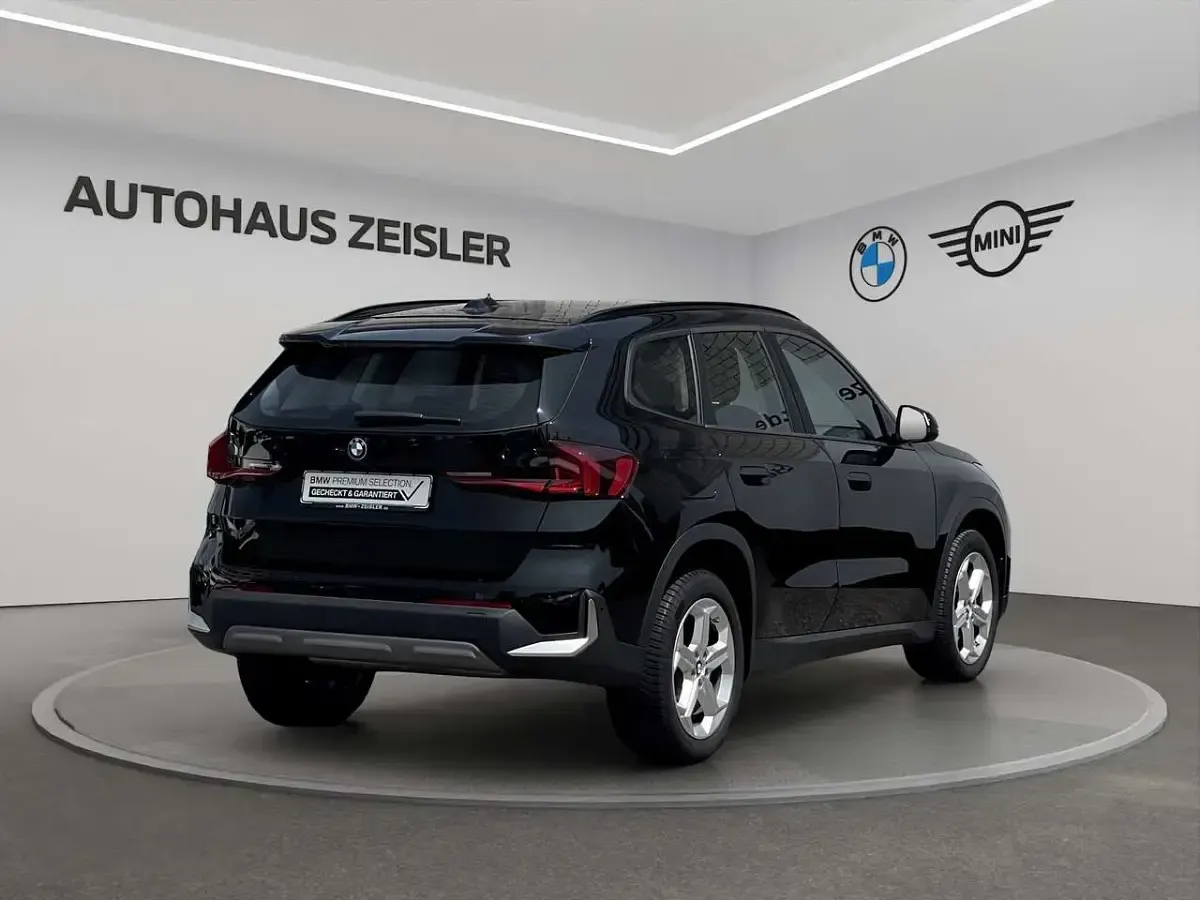 Gebraucht BMW X1 136 PS (100 kW) 2023 Schwarz ii SUV
