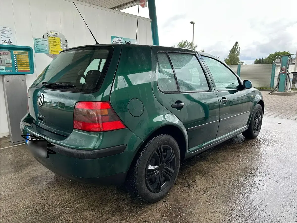 Gebraucht VW Golf III Trendline 75 PS (55 kW) 1999 Grün Limousine
