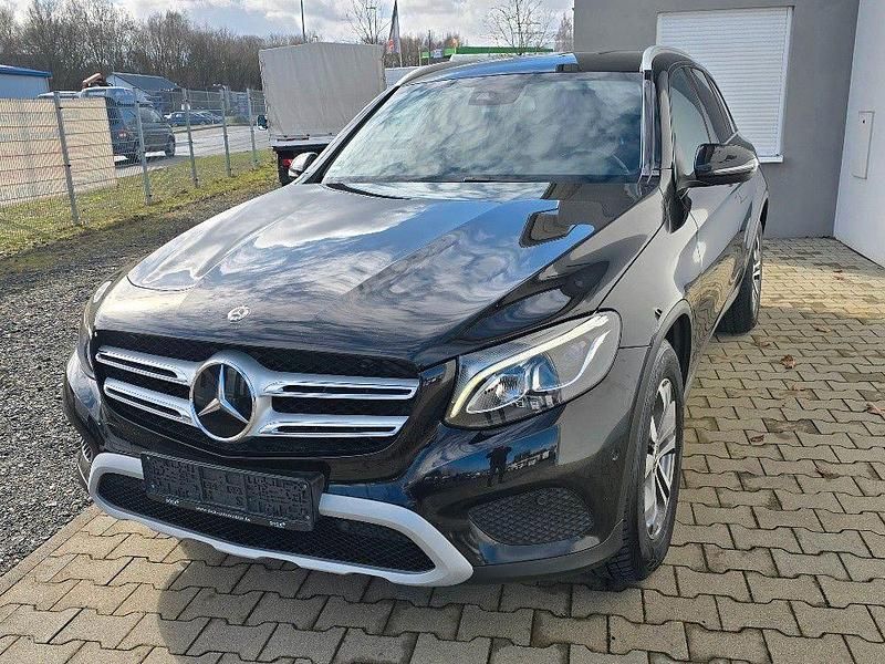 Gebraucht Mercedes GLC350 258 PS (189 kW) 2017 Schwarz SUV