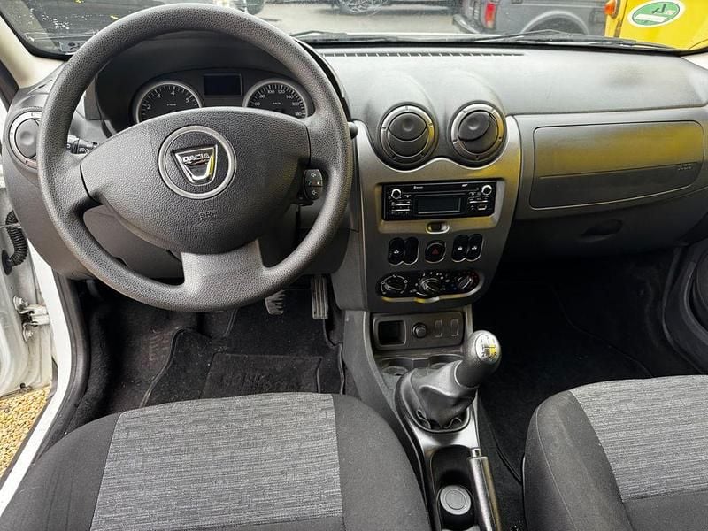 Gebraucht Dacia Duster 105 PS (77 kW) 2013 Weiß SUV