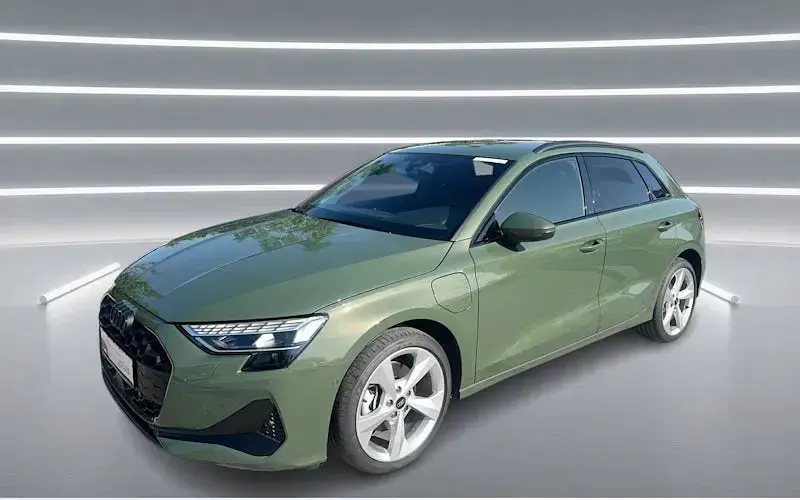 Gebraucht Audi A3 Advanced 204 PS (150 kW) 2025 Limousine