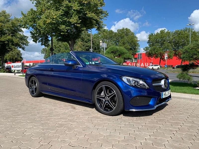 Blau Gebraucht 2016 Mercedes C220 AMG line Cabrio | 24.850 € (Fairer Preis) - Bild 1/4