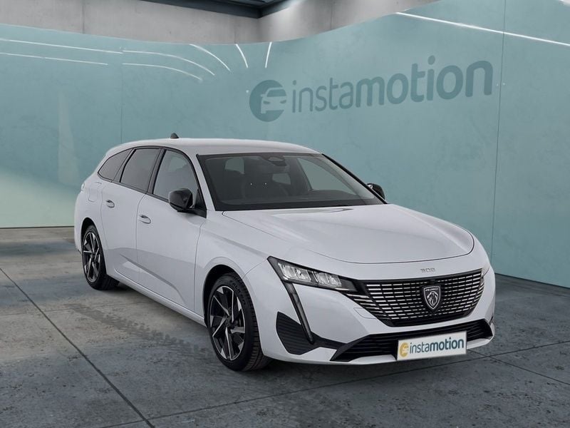 Weiß Gebraucht 2024 Peugeot 308 Allure Van / Kleinbus | 27.790 € (Fairer Preis) - Bild 1/4