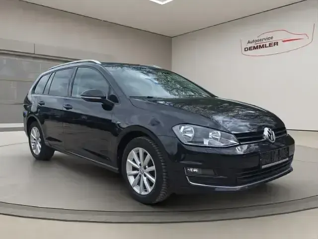 Second-hand VW Golf VII LOUNGE 110 CP (80 kW) 2015 Negru Break