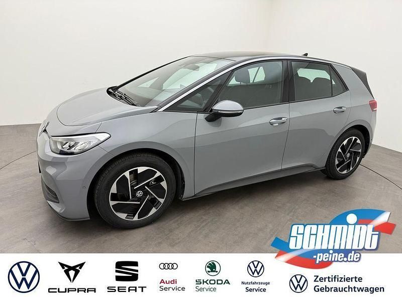 Grau Gebraucht 2024 VW ID.3 Pro Kleinwagen | 31.200 € (Fairer Preis) - Bild 1/4