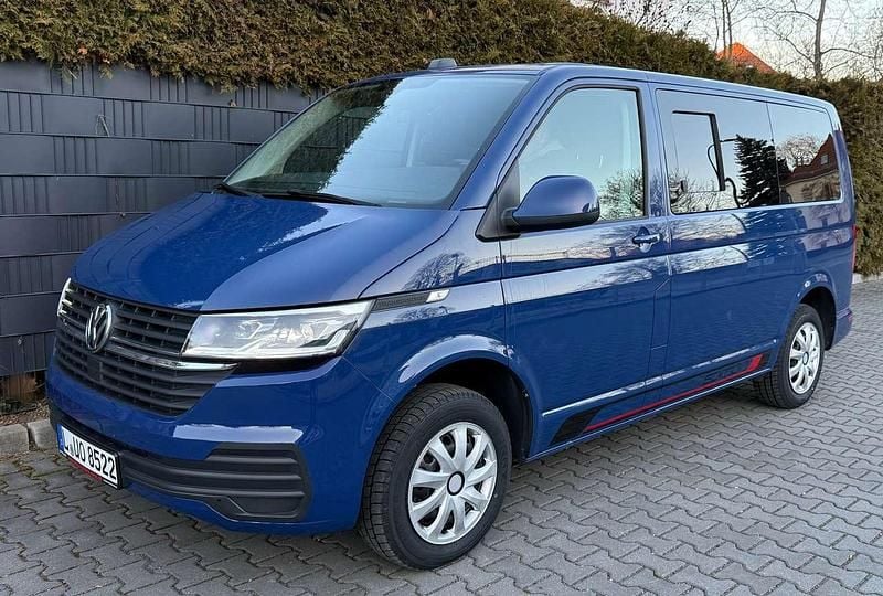 Gebraucht VW Multivan 150 PS (110 kW) 2021 Blau Van