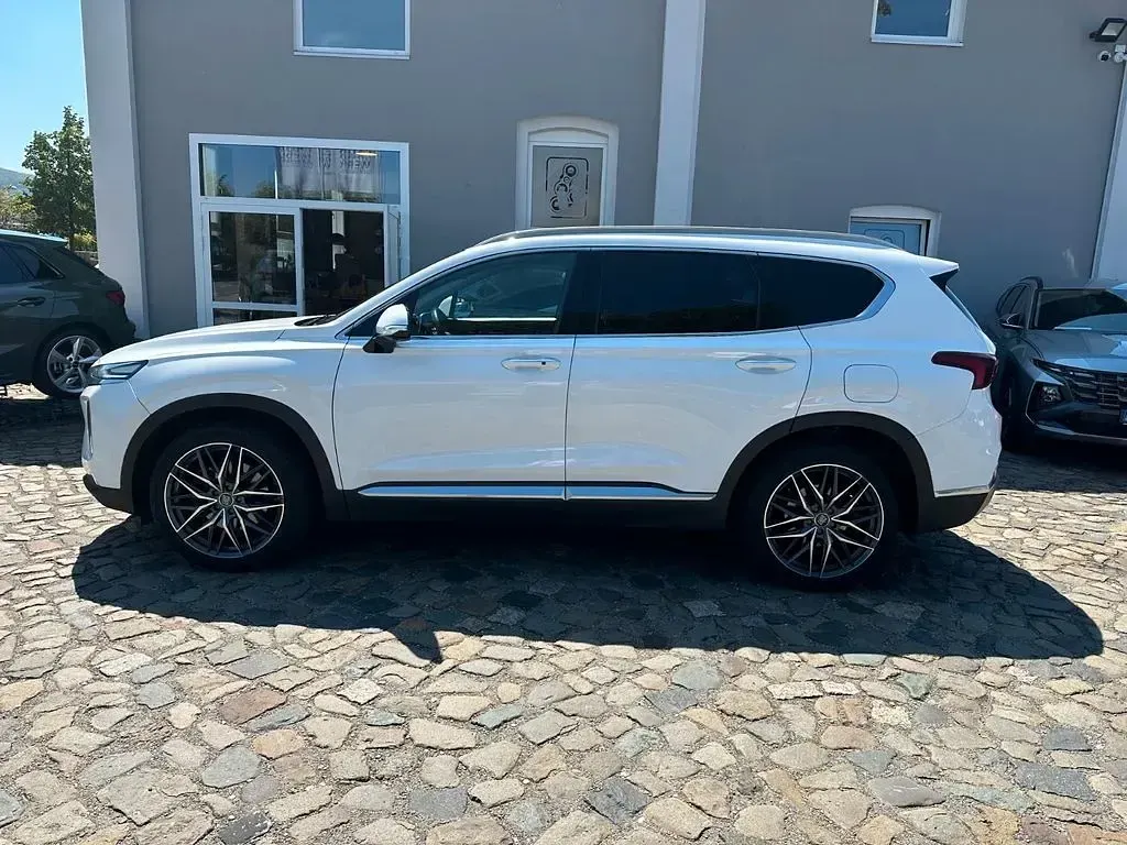 Gebraucht Hyundai Santa Fe Premium 200 PS (147 kW) 2018 Weiß SUV