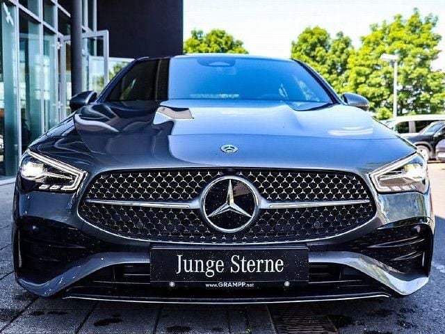Gebraucht 2024 Mercedes CLA220 Shooting Brake Kombi | 36.900 € (Fairer Preis) - Bild 1/4
