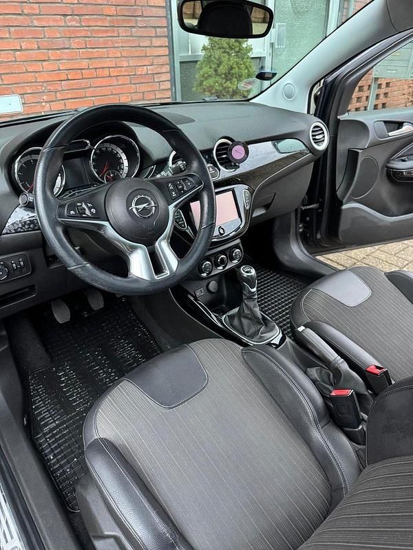 Gebraucht Opel Adam Glam 101 PS (74 kW) 2016 Grau Kleinwagen