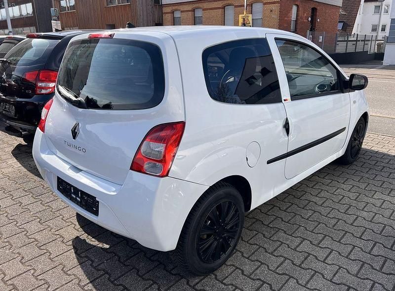 Gebraucht Renault Twingo Authentique 75 PS (55 kW) 2011 Weiß Kleinwagen