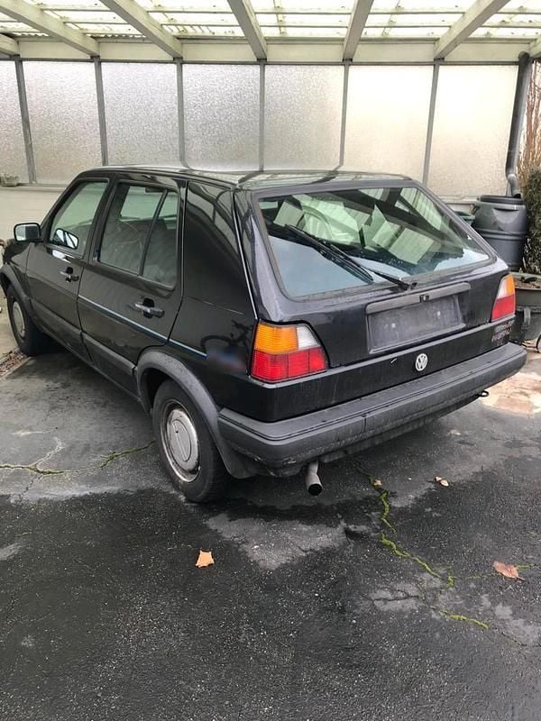 Gebraucht VW Golf II 90 PS (66 kW) 1990 Schwarz Kleinwagen