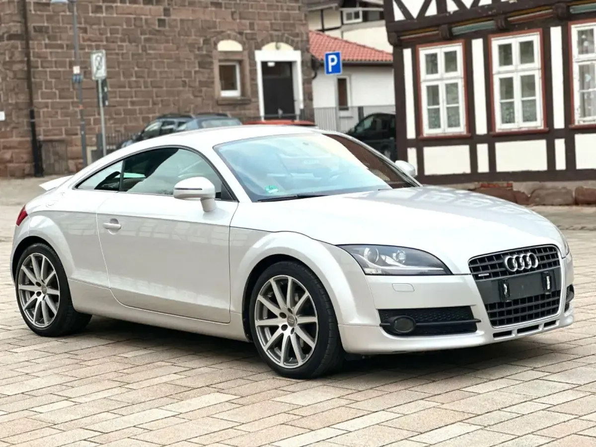 Gebraucht Audi TT Sport 170 PS (125 kW) 2009 Silber Coupé