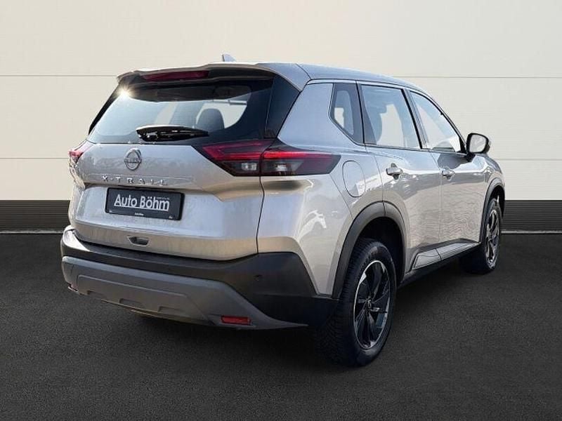 Gebraucht Nissan X-Trail Acenta 163 PS (119 kW) 2025 Silber(metallic) SUV