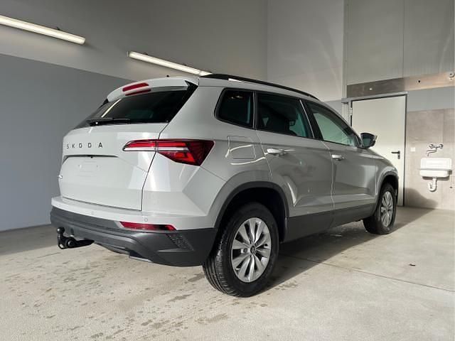 Neu Skoda Karoq Selection 150 PS (110 kW) 2025 [m3m3] stahl grau SUV