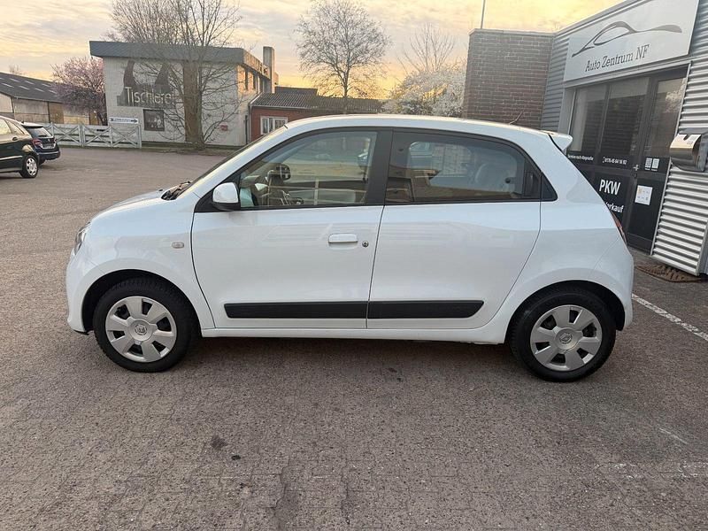 Gebraucht Renault Twingo Experience 70 PS (51 kW) 2017 Weiß Kleinwagen