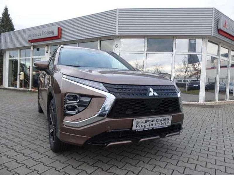 Bronzebraun Gebraucht 2025 Mitsubishi Eclipse Cross Select SUV | 37.990 € - Bild 1/4