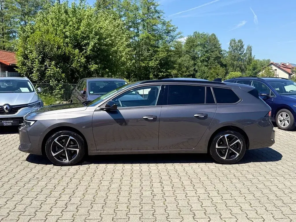 Gebraucht Opel Astra Edition 110 PS (80 kW) 2025 Grau Kleinwagen