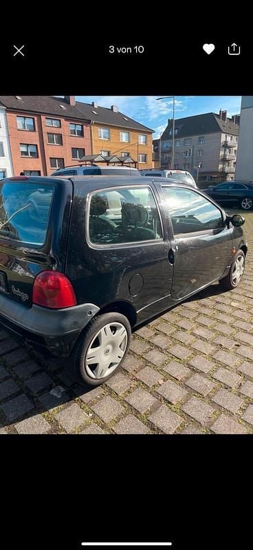 Second-hand Renault Twingo 75 CP (55 kW) 2001 Negru Hatchback