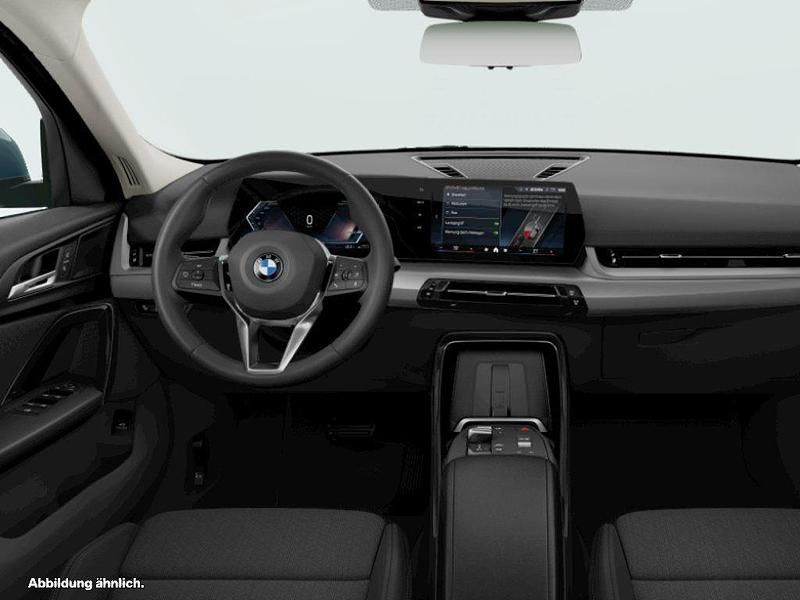 Gebraucht BMW X2 Shadowline 150 PS (110 kW) 2025 Cape york grün metallic SUV