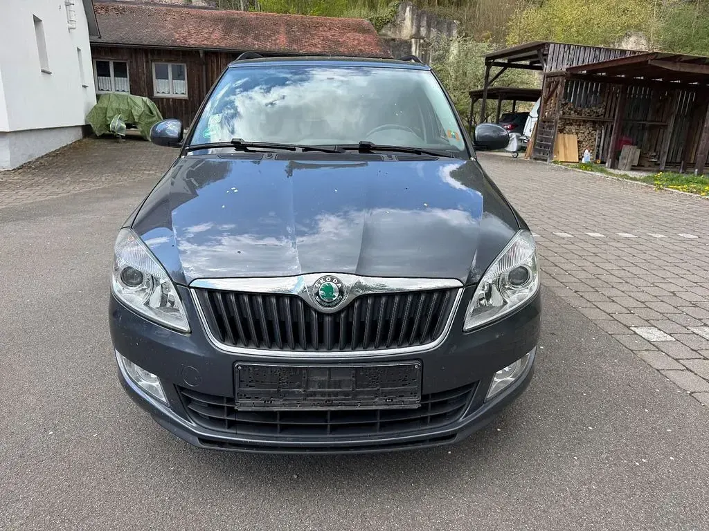 Gebraucht Skoda Fabia Elegance 90 PS (66 kW) 2011 Grau Kombi