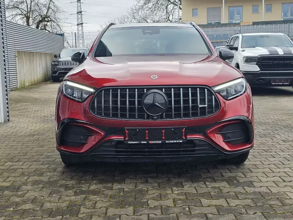 Gebraucht Mercedes GLC200 AMG 227 PS (166 kW) 2024 SUV