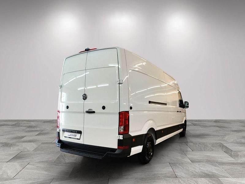 Gebraucht VW Crafter 140 PS (102 kW) 2025 Weiß Van