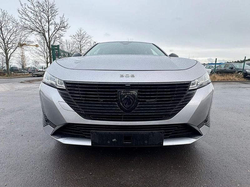 Gebraucht Peugeot 308 Allure 150 PS (110 kW) 2022 Grau Limousine