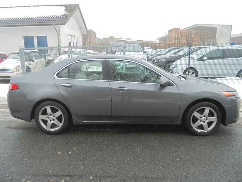 Gebraucht Honda Accord Elegance 156 PS (114 kW) 2011 Limousine