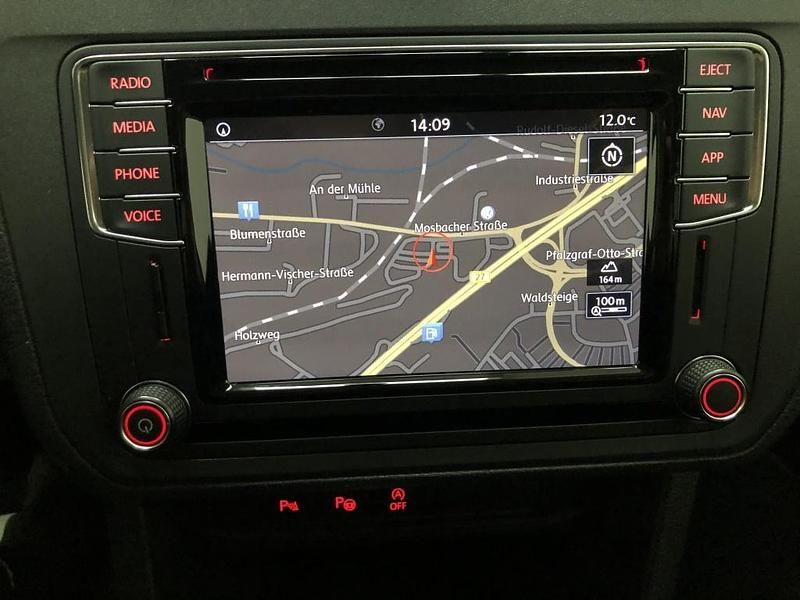 Gebraucht VW Caddy Trendline 131 PS (96 kW) 2019 Deep black perleffekt Van / Kleinbus