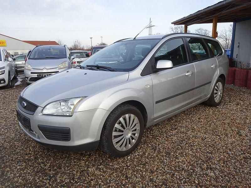 Silber Gebraucht 2007 Ford Focus Fun X Kombi | 1.300 € (Superpreis) - Bild 1/4