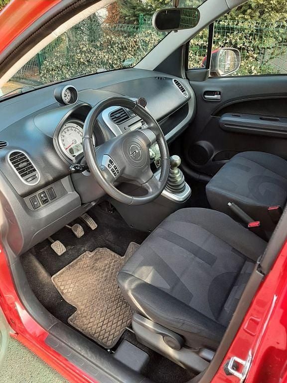 Gebraucht Opel Agila Edition 86 PS (63 kW) 2008 Rot Limousine
