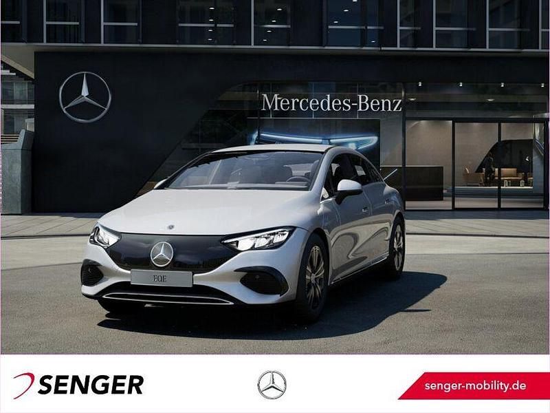 Andere Gebraucht 2024 Mercedes 300 | 47.900 € - Bild 1/4