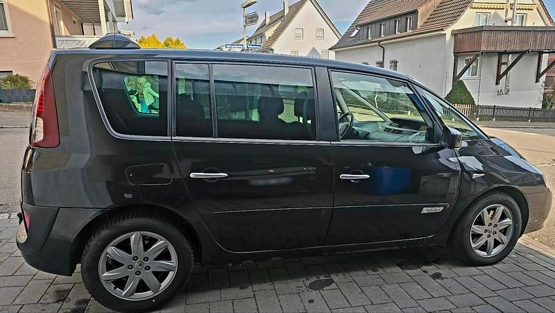 Gebraucht Renault Espace 150 PS (110 kW) 2015 Schwarz Van / Kleinbus