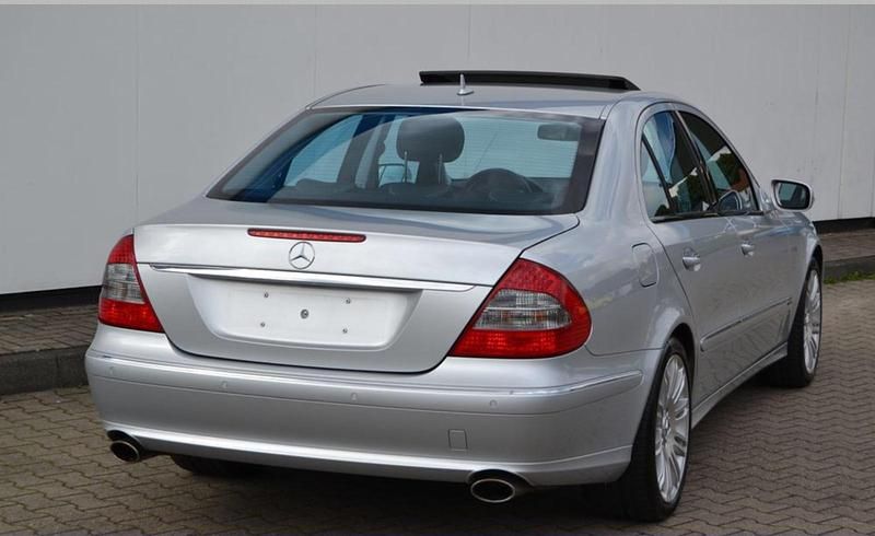 Gebraucht Mercedes E280 Avantgarde 231 PS (169 kW) 2006 Silber Limousine