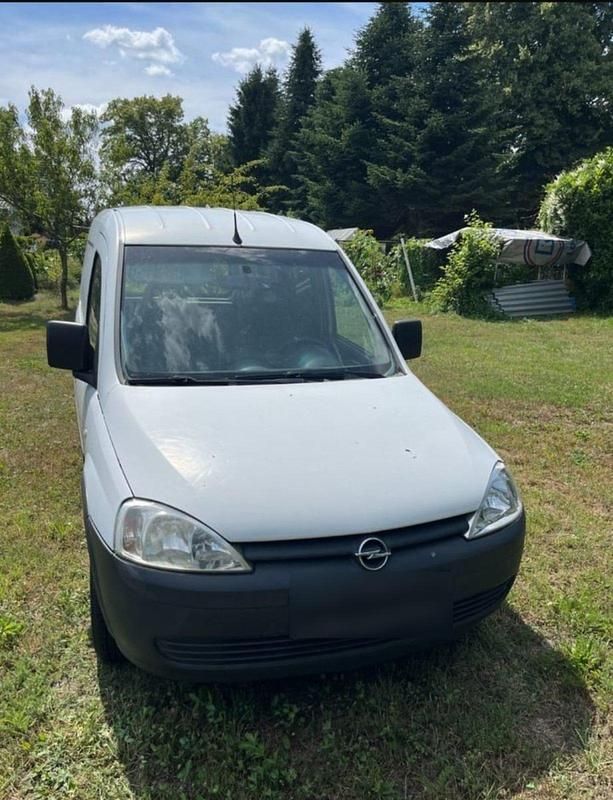 Gebraucht Opel Combo 75 PS (55 kW) 2005 Weiß Van / Kleinbus