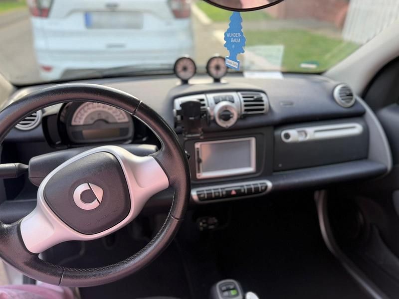 Gebraucht Smart ForTwo Cabrio 71 PS (52 kW) 2011 Silber Cabrio