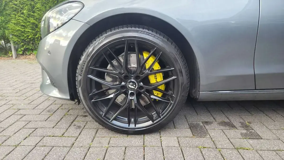 Gebraucht Mercedes C300e 320 PS (235 kW) 2021 Grau Limousine