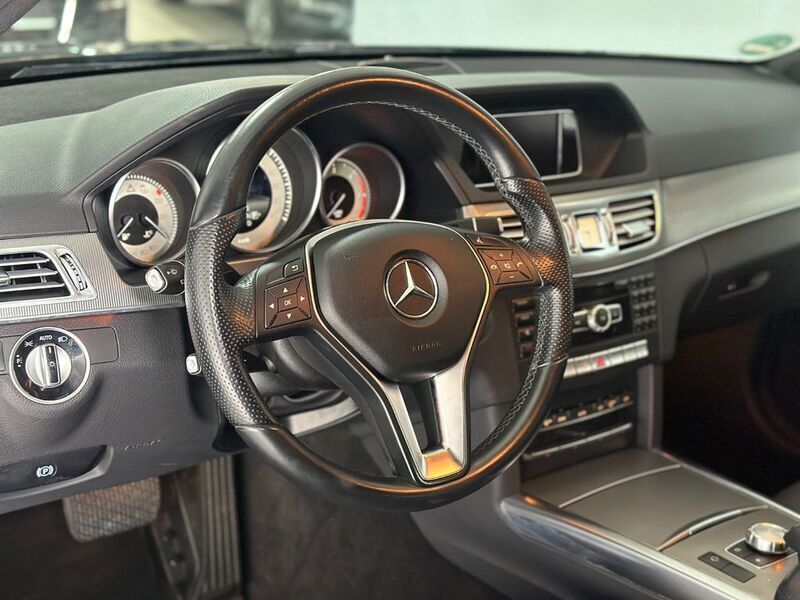 Gebraucht Mercedes E350 Avantgarde 252 PS (185 kW) 2013 Schwarz Kombi