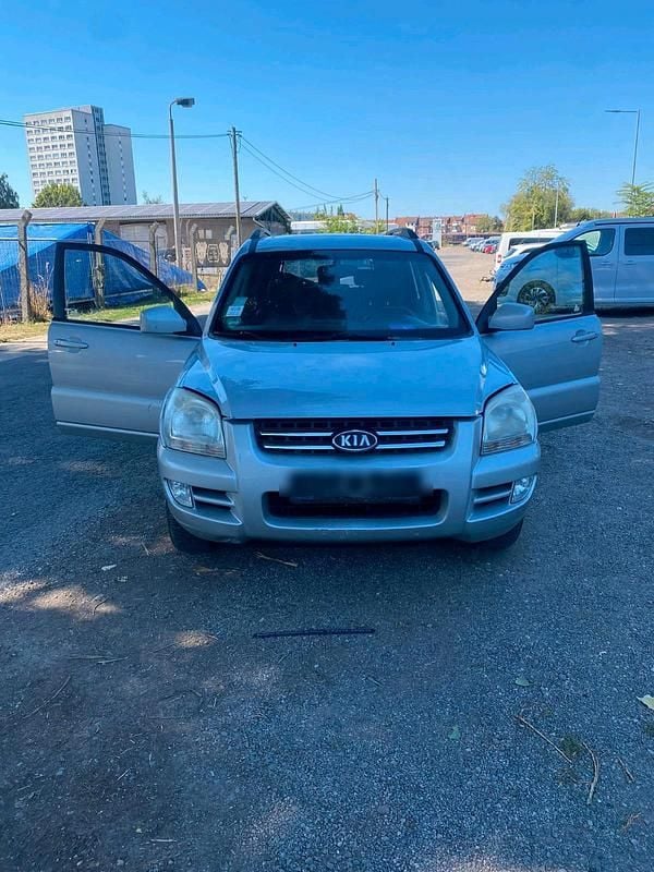 Silber Gebraucht 2005 Kia Sportage SUV | 1.800 € (Superpreis) - Bild 1/4