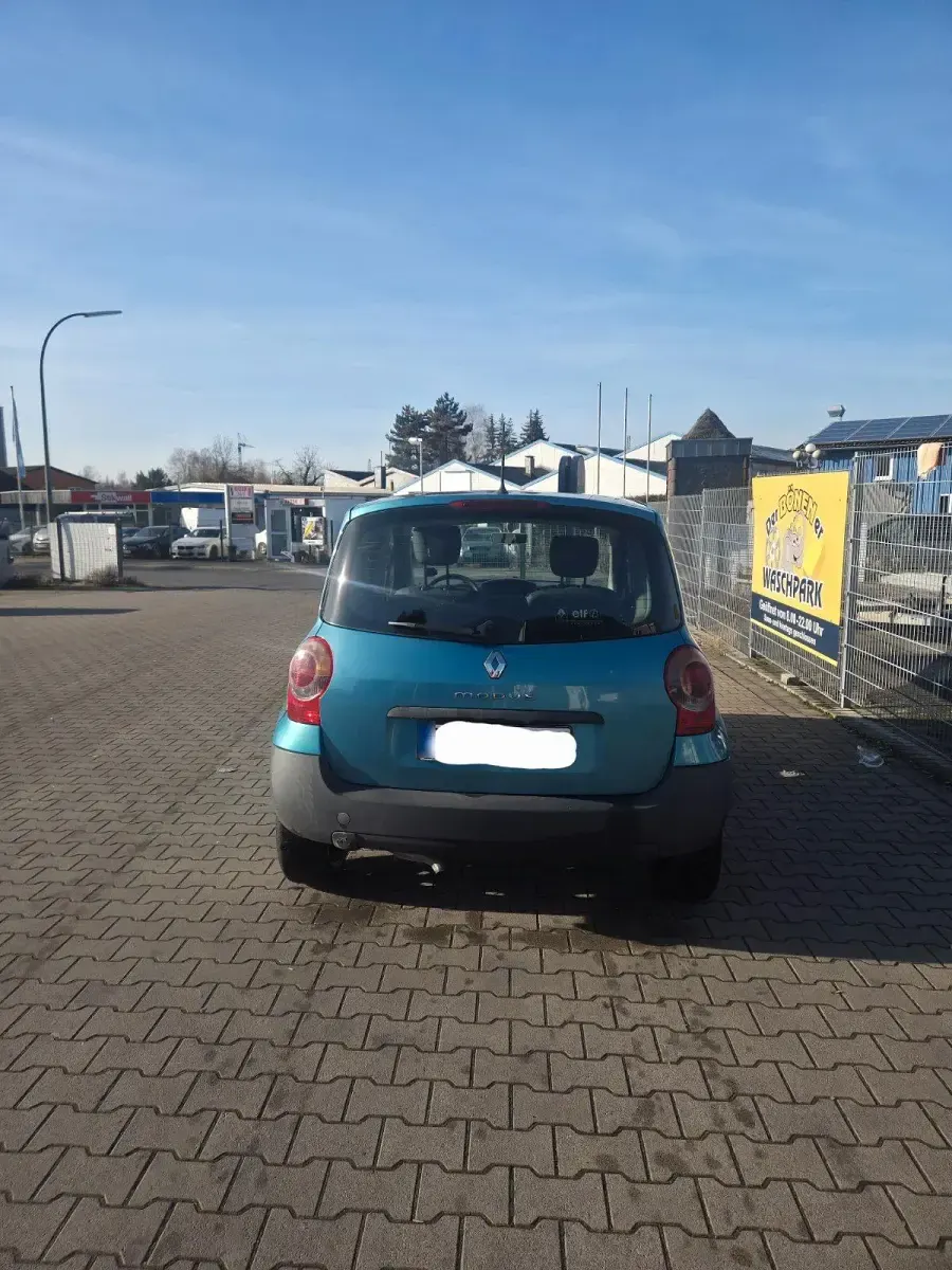 Second-hand Renault Modus 88 CP (64 kW) 2005 Albastru Monovolum