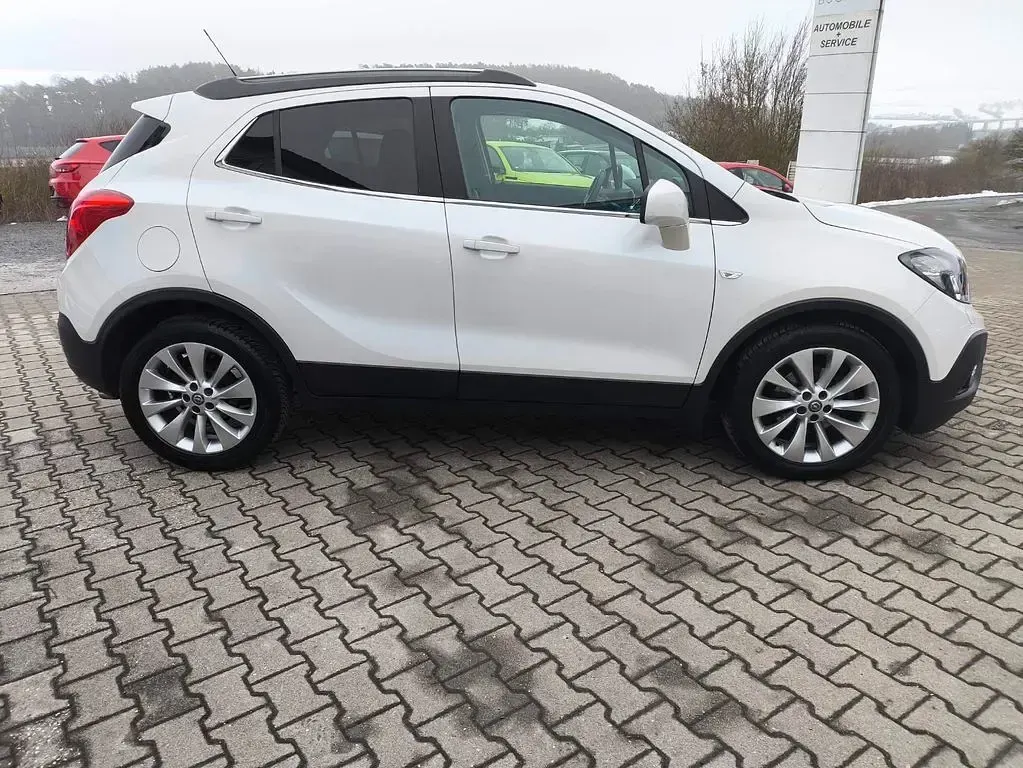 Gebraucht Opel Mokka Innovation 140 PS (102 kW) 2015 Weiß SUV