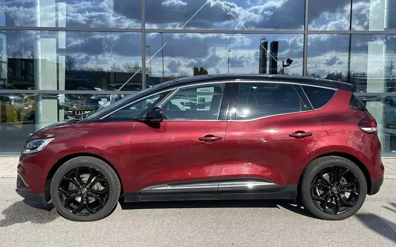 Gebraucht Renault Scénic IV Black Edition 159 PS (116 kW) 2021 Rot Van / Kleinbus