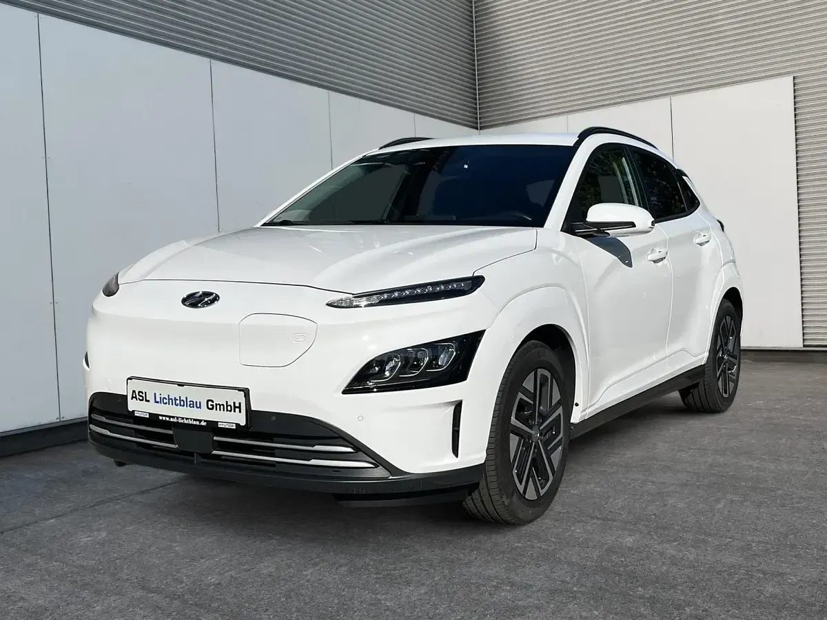 Gebraucht Hyundai Kona Trend 150 kW (204 PS) 2023 SUV