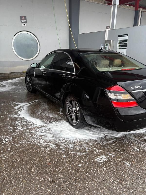 Gebraucht Mercedes S320 235 PS (172 kW) 2007 Schwarz Limousine