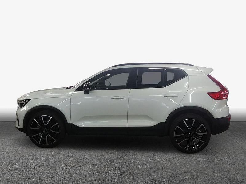 Gebraucht Volvo XC40 Ultimate 250 PS (183 kW) 2023 Crystal weißperleffekt SUV
