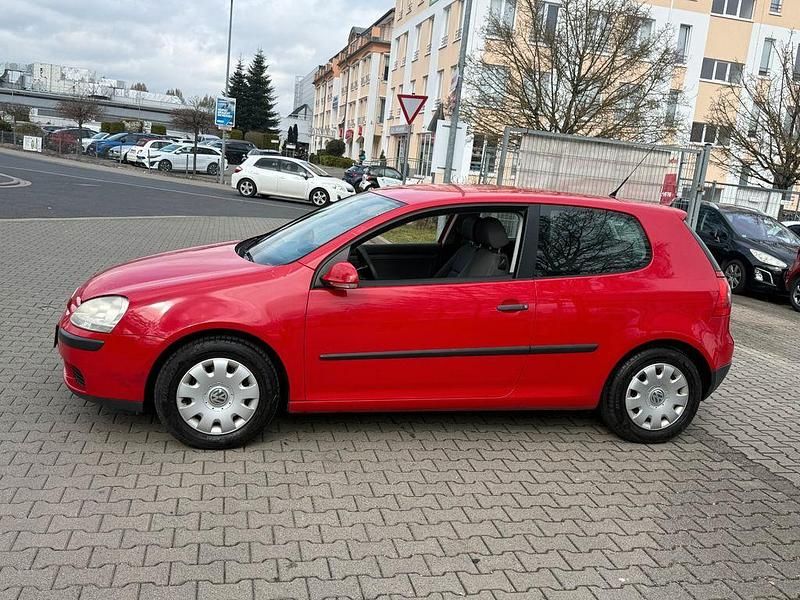 Gebraucht VW Golf IV Trendline 75 PS (55 kW) 2006 Rot Limousine